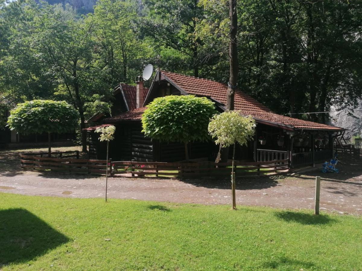 Apartamento Vikendica Matovic Ovcar Banja Exterior foto