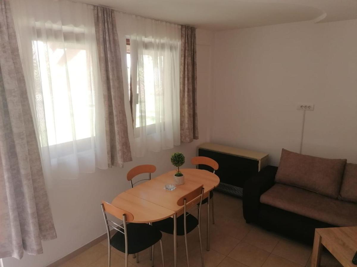 Apartamento Vikendica Matovic Ovcar Banja Exterior foto